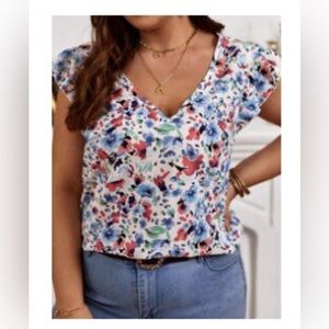 2xl white, blue, and pink floral butterfly sleeve blouse